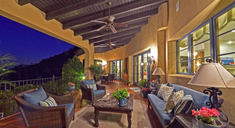 Spacious and elegant family entertainer